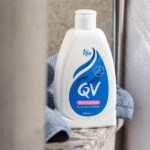 QV Skin Lotion Moisturizer For Dry And Sensitive Skin, 250ml - Image 2