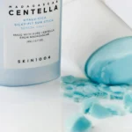 SKIN1004 Madagascar Centella Hyalu-Cica Silky-Fit Sun Stick SPF50+ PA++++ 20g - Image 5