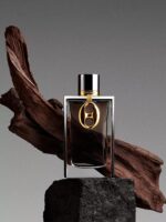 Paco Rabanne Oud Montaigne Eau De Parfum 125ML
High quality super master first copy - Image 2