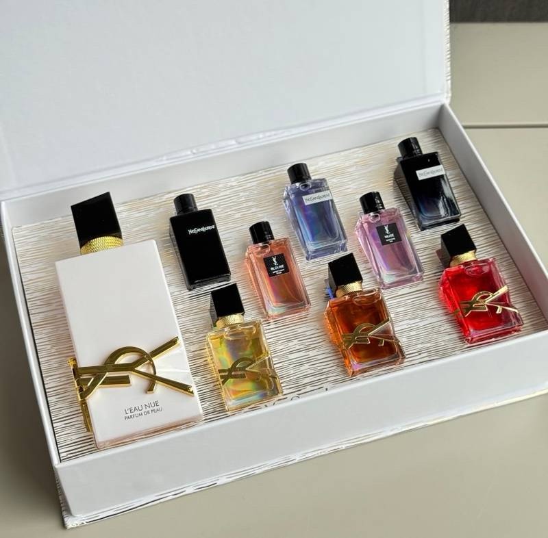 img_1014 YSL 9-Pieces Mix Set, 1x100ml, 8x7ml - Image 1
